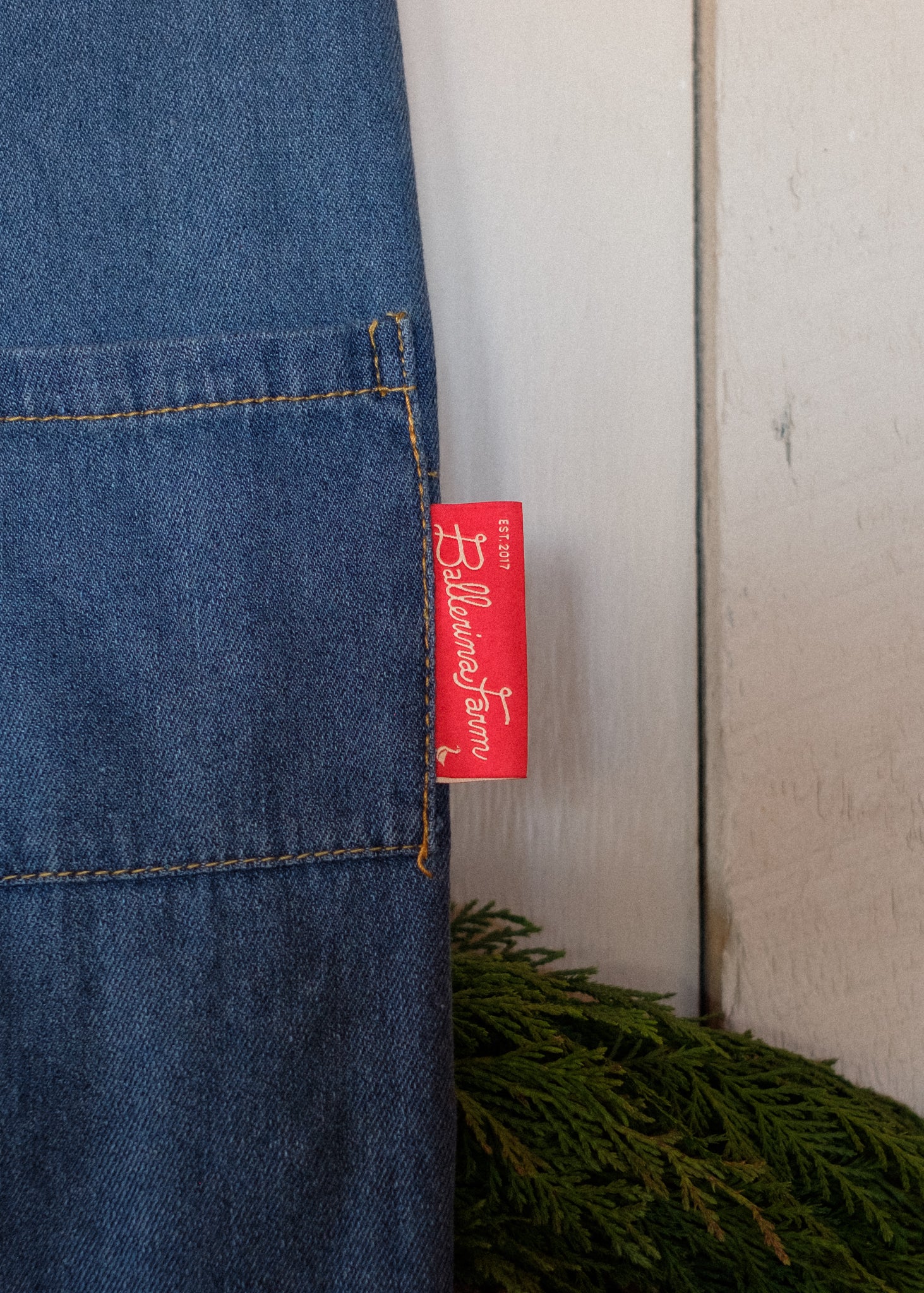 Little Jour Apron - Image 6